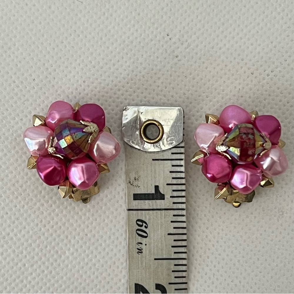 Vintage Pink Cluster Beaded Clip On Earrings - Picture 7 of 7